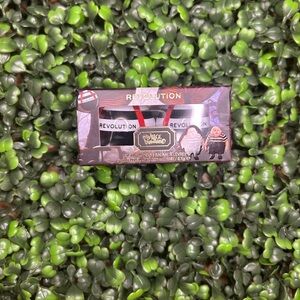 Revolution Alice in Wonderland Lip Kit